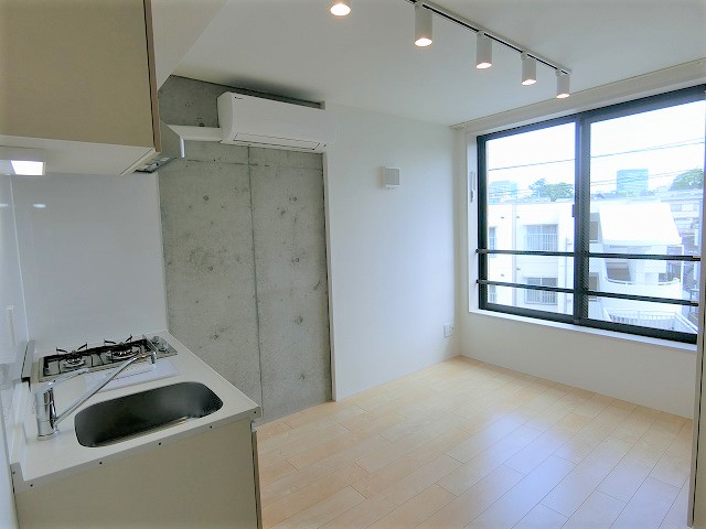 SOU代々木公園 302