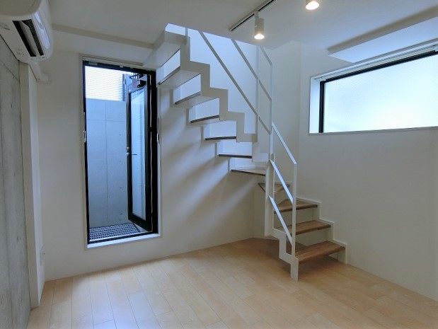 SOU代々木公園 205